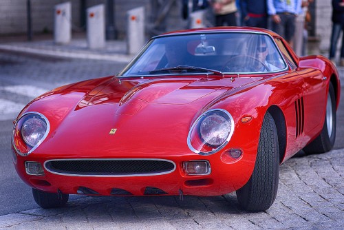 Ferrari.jpg