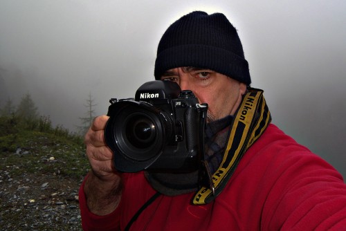 nikonF5.jpg
