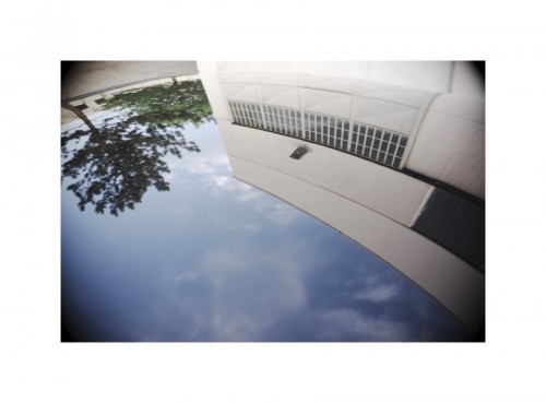Riflesso sul tetto dell' automobile