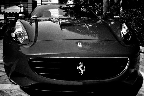 ferrari.jpg