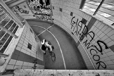 underground-12mm-122-gradi-a.jpg