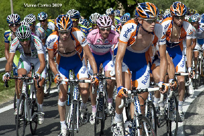 Menchov-maglia-rosa.jpg