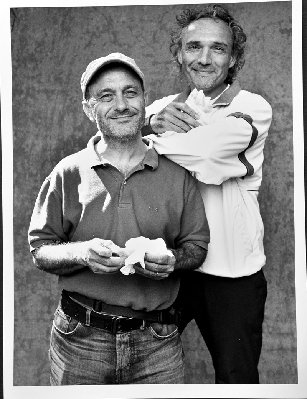 2-csn.jpg